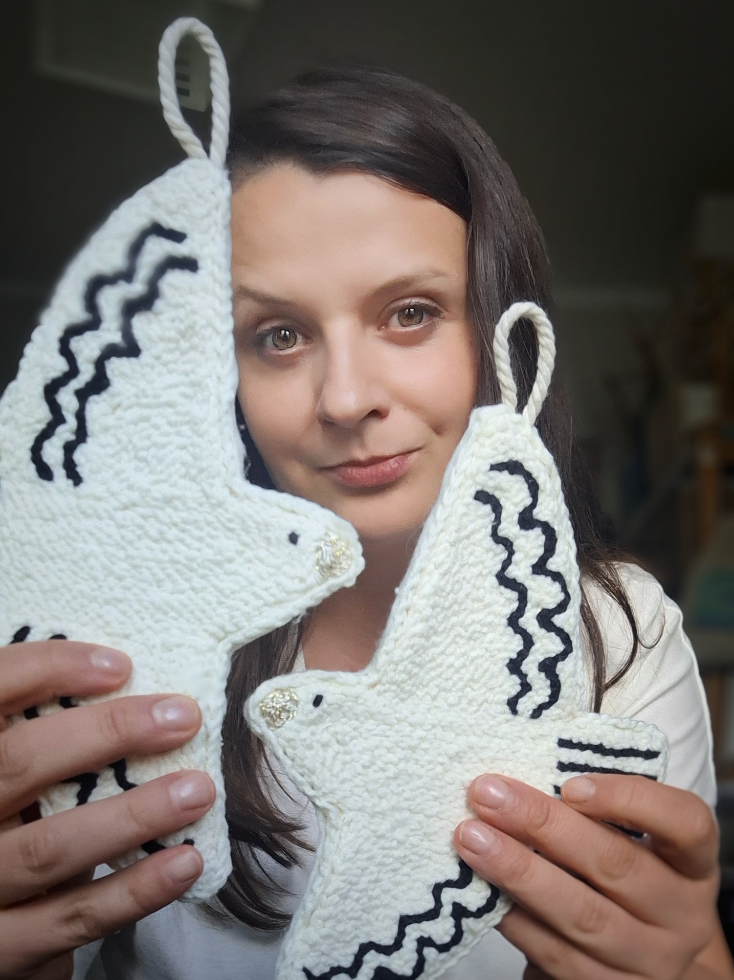 Natalia z dekoracjami punch needle